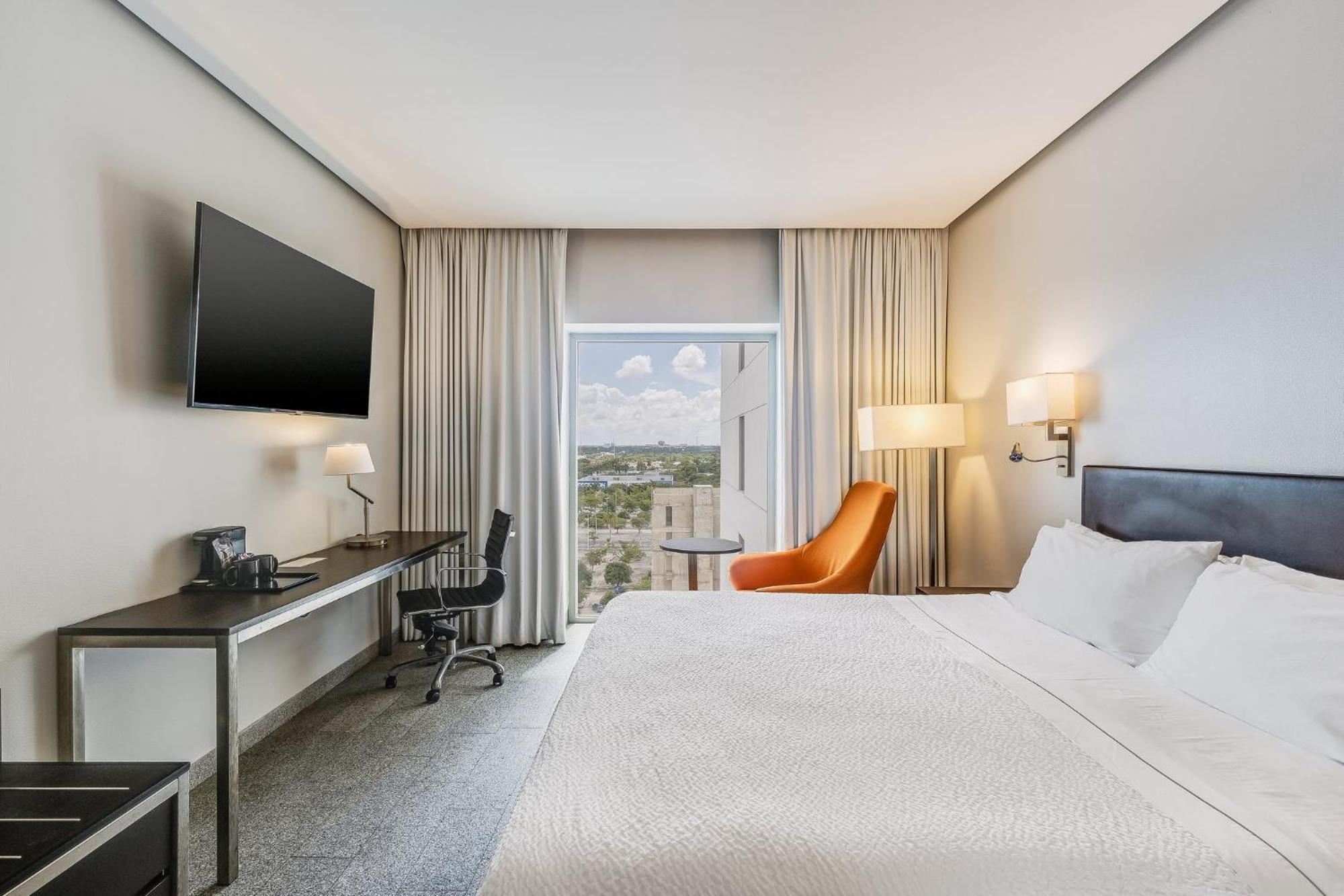Fiesta Inn Мерида Екстериор снимка